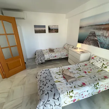 아파트 Casa Fortune Sleeps 4 베날마데나코스타